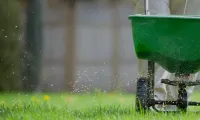 Aeration, Seeding & Top Dressing